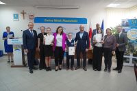 Wręczenie nagród na sesji rady gminy 20 czerwca 2024