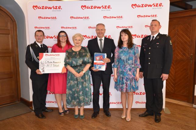 Podpisanie umowy przez Wójta Gminy Mińsk Mazowiecki na dofinansowanie kluczowych inwestycji gminnych